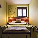 Toraya Apartment